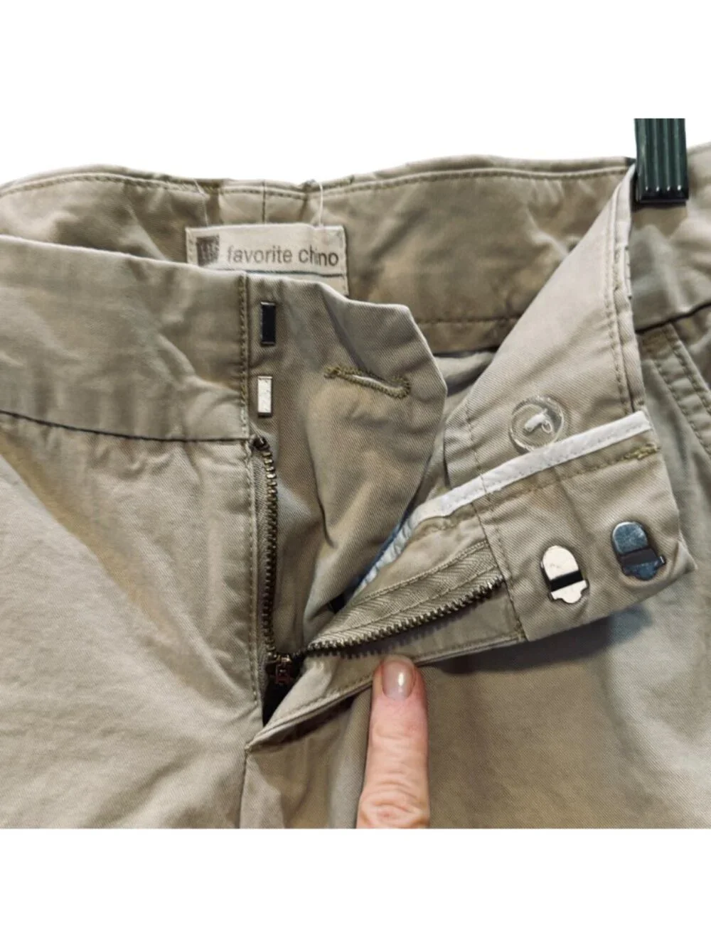 Gap Favorite Chinos Women's Size 4 Ankle Wide Leg Light Khaki Cotton Y2K Style - Picture 4 of 9